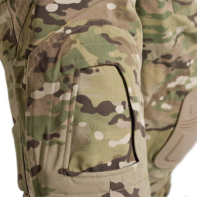 05 Designed for use with removable AIRFLEX™ COMBAT KNEE PADS (sold separately)