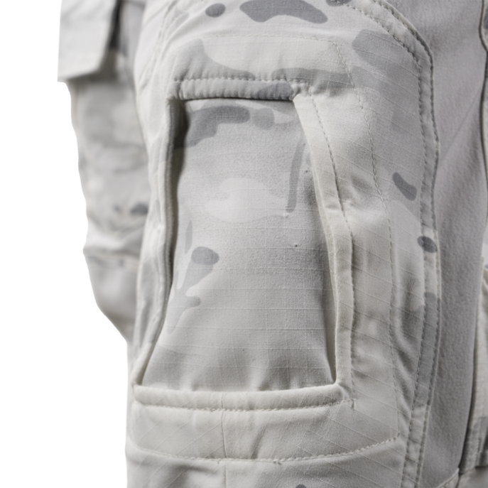 Designed for use with removable AIRFLEX COMBAT KNEE PADS (sold separately)