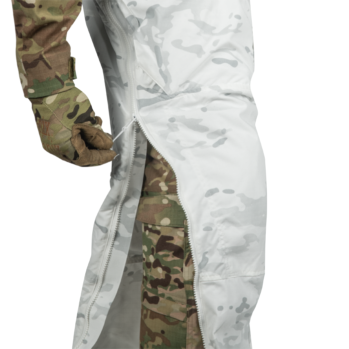 Full length zipper with snap at bottom hem & 2 way slider