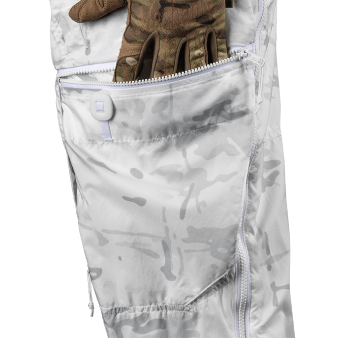 EXPANDABLE CARGO POCKET WITH ZIPPERED OPENING AND SECONDARY FIELD EXPEDIENT BUTTON CLOSURE