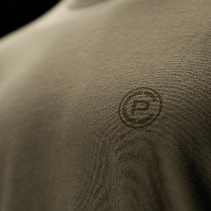 Close-up of print front Close-up of print front