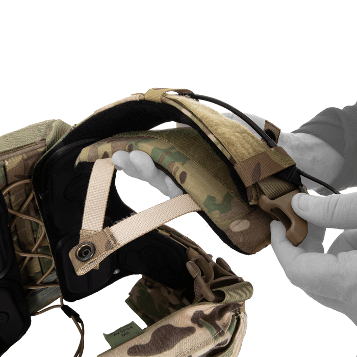 Top snap straps for easy attachment