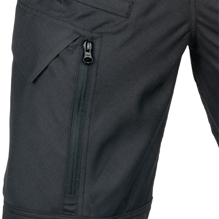 Zippered entry at cargo pocket