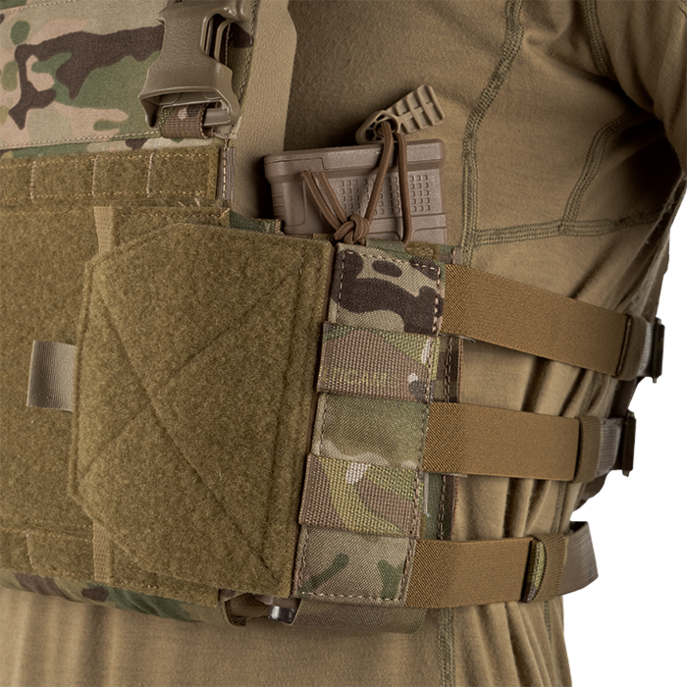 Adjustable bottom attachments enhance retention