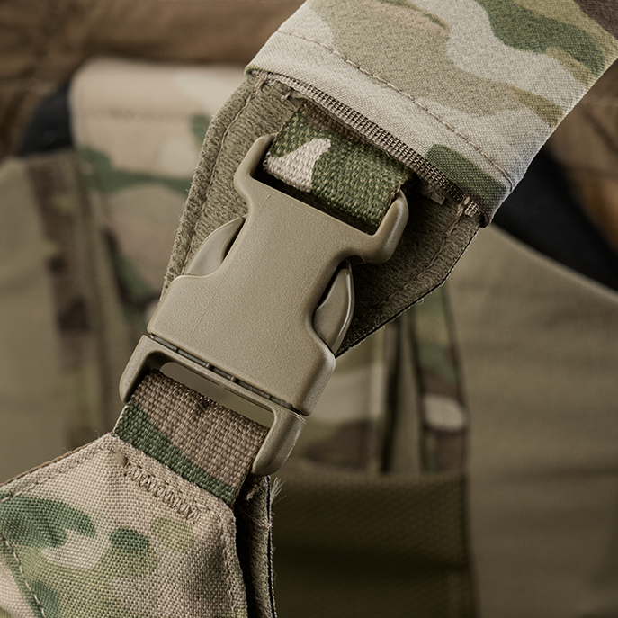 Optional, quick-release shoulder attachment Optional, quick-release shoulder attachment