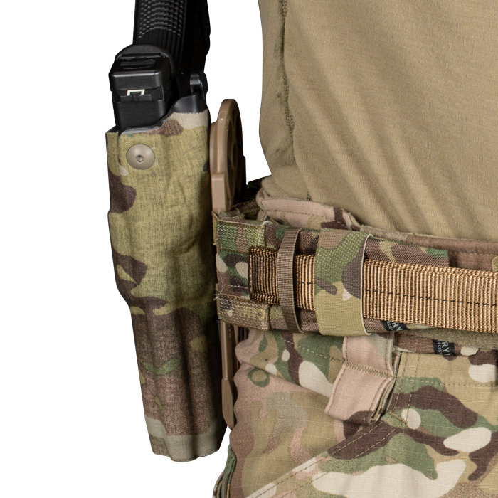 EASILY ATTACH MOLLE POUCHES