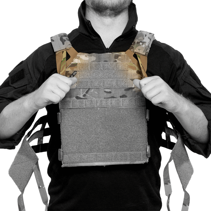 Shoulder strap e-doff pull tabs