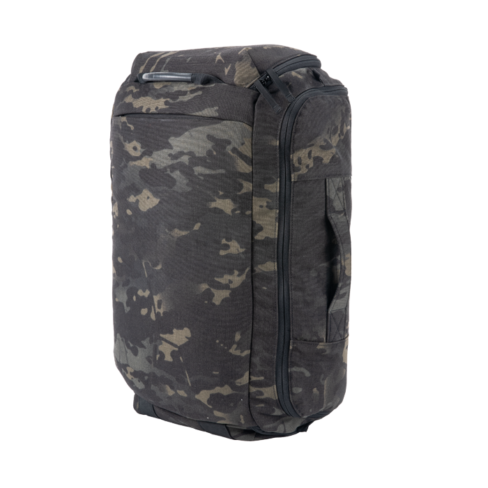 Meets airline carry-on size 22” x 14” x 9” and can compact to smaller size